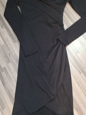 WILFRED FREE Black Long Sleeve Wrap Midi Dress